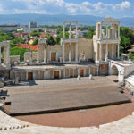 Ein Amphitheater, Weine und Rosenöl